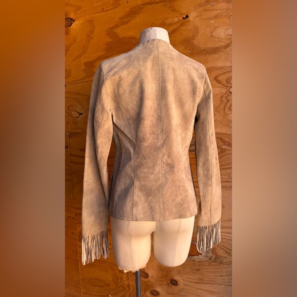 XOXO Genuine Suede Leather Fringe Jacket Tan Boho Western Size Small - Picture 5 of 8